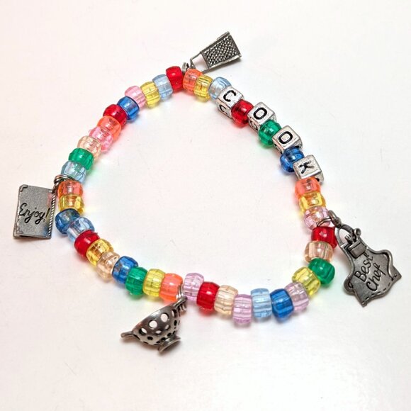 Handmade Cook Chef Rainbow Beaded Charm Bracelet Preppy Kidcore Kawaii VTG 90s - Picture 1 of 2